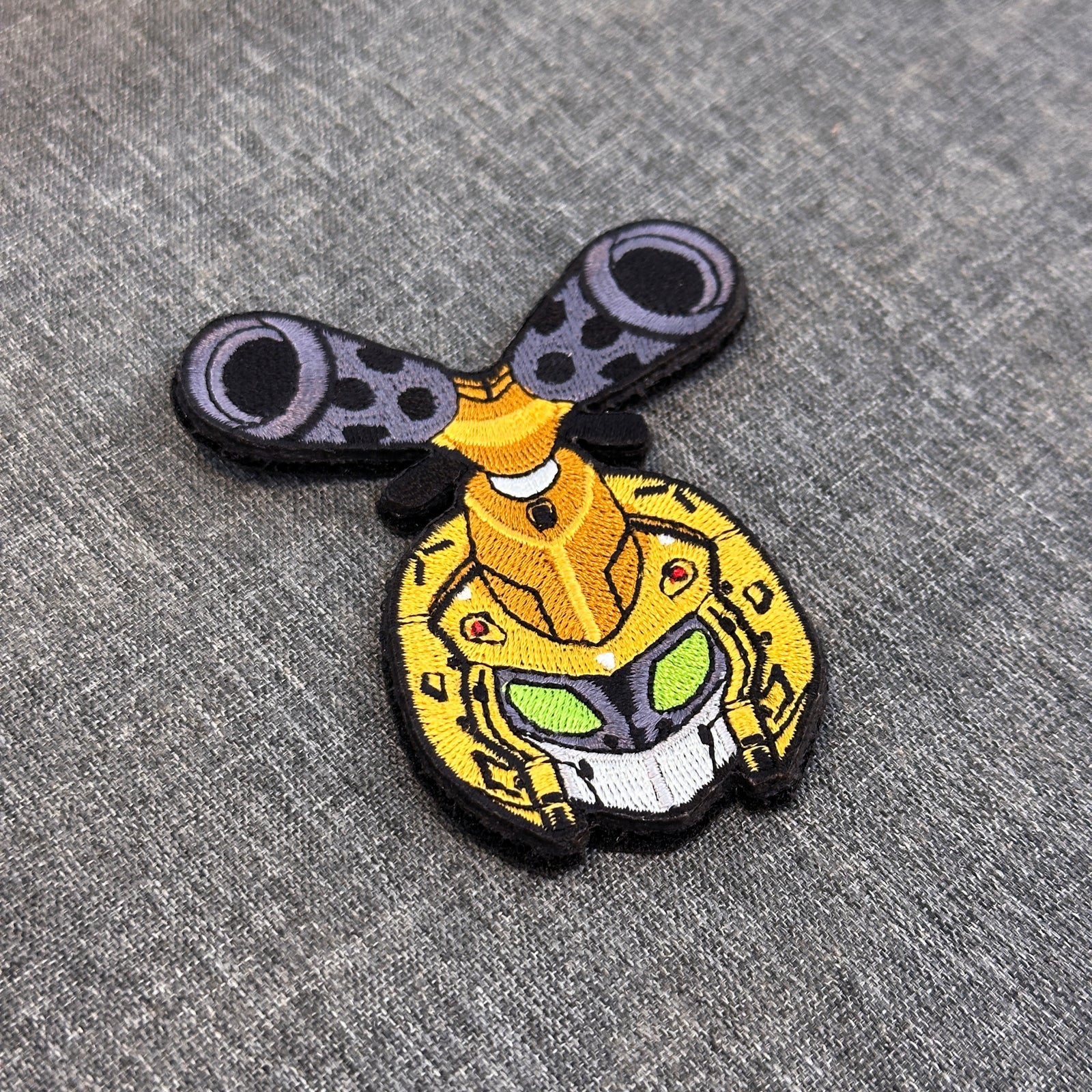 Metabee embroidered anime patch – Akira Gallery
